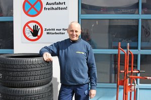 Portrait von Uwe Domann.