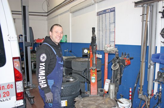 Portrait von Sebastian Fechner.