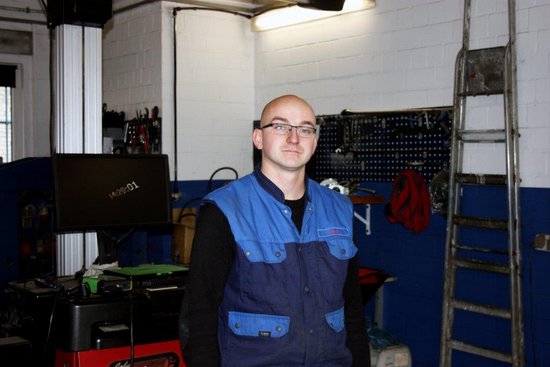 Portrait von Chris Jauer.